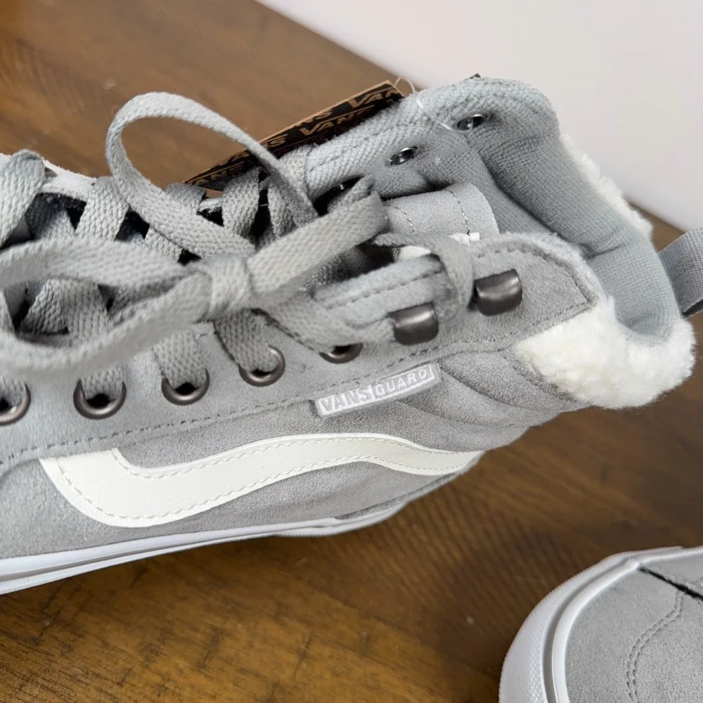 Vans item new